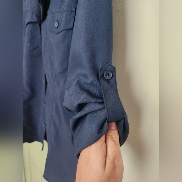 Womans LS button shirt - Picture 6 of 7